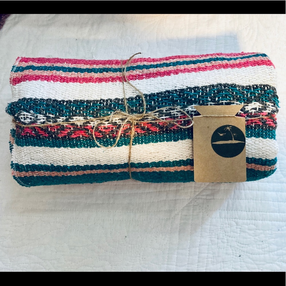 Mexican Blanket / Yoga / Throw / Falsa NWT